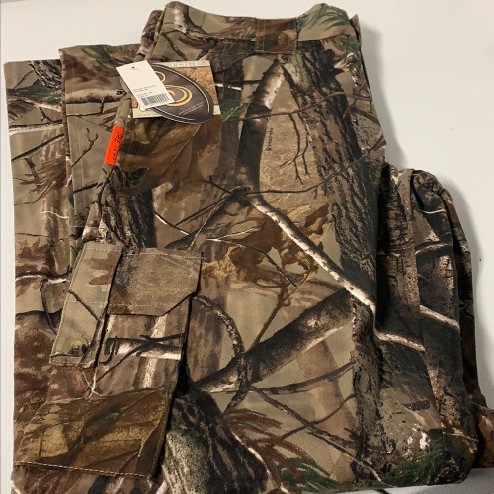 SHE camo pants